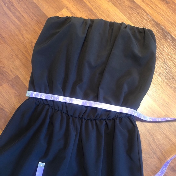 Socialite Crop Top Pant Jump Suit. Size small. - Picture 7 of 11